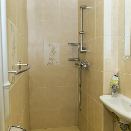 Apartman Kozvetlen Vizparton Balatonszarszo